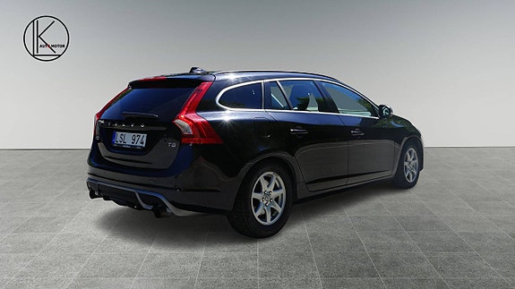 Volvo V60 22 of 23
