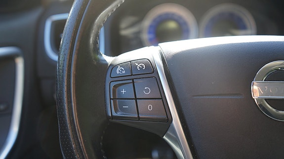 Volvo V60 9 of 23