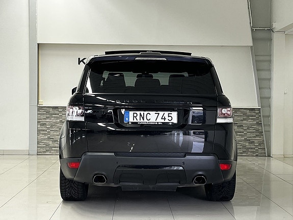 Land Rover Range Rover Sport 7 of 24
