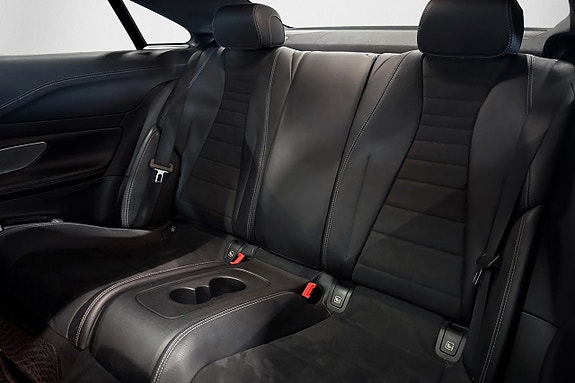 Mercedes-Benz E220 11 of 20