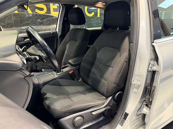 Mercedes-Benz B200 15 of 24