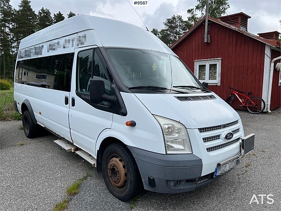 Minibuss 16-mannabuss Ford FCD6 Transit (40,000:- ex moms) 9 of 12