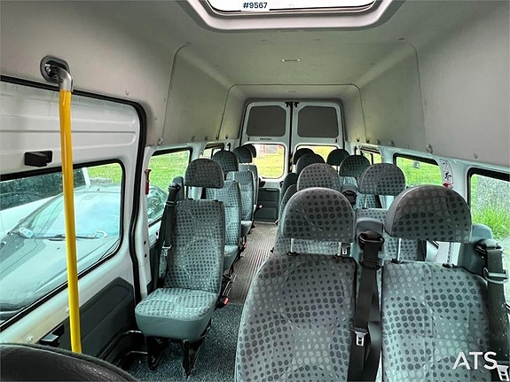 Minibuss 16-mannabuss Ford FCD6 Transit (40,000:- ex moms) 6 of 12
