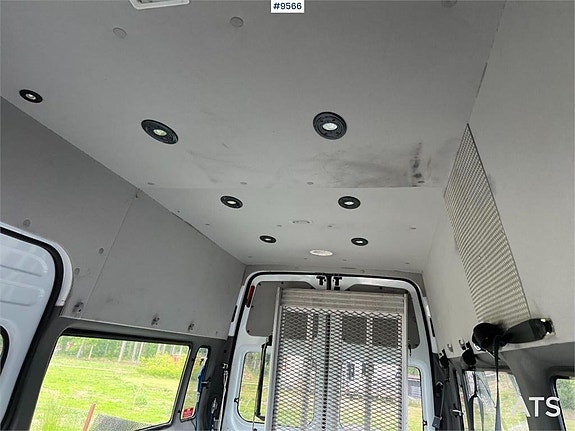 Handikappanpassad Minibuss Ford FDG6 Transit (69,000:- ex mo 12 of 12