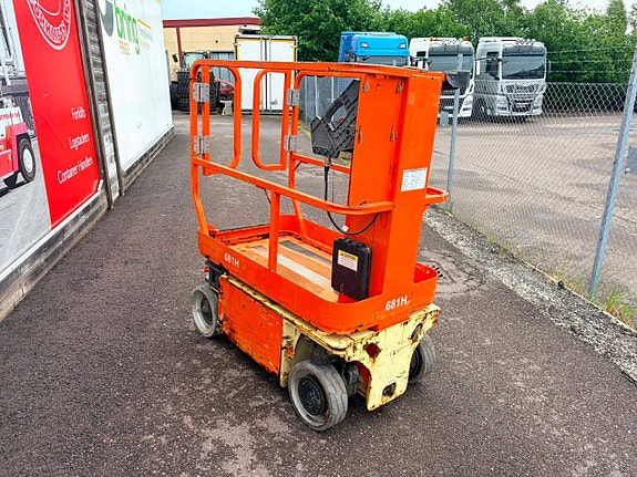 JLG 1230 ES 4 of 5