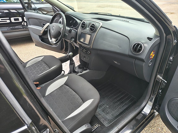 Dacia Sandero Stepway 10 of 12