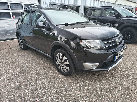 Dacia Sandero Stepway 4 of 5