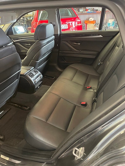 BMW 520d 5 of 5