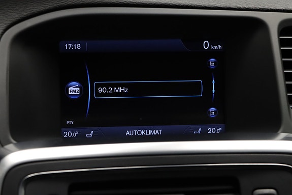 Volvo V60 20 of 25