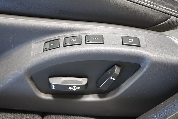 Volvo V60 14 of 25