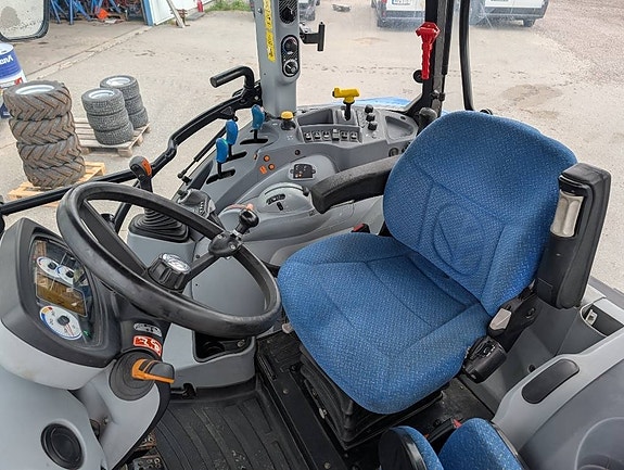 New Holland T 5.115 EC 5 of 5
