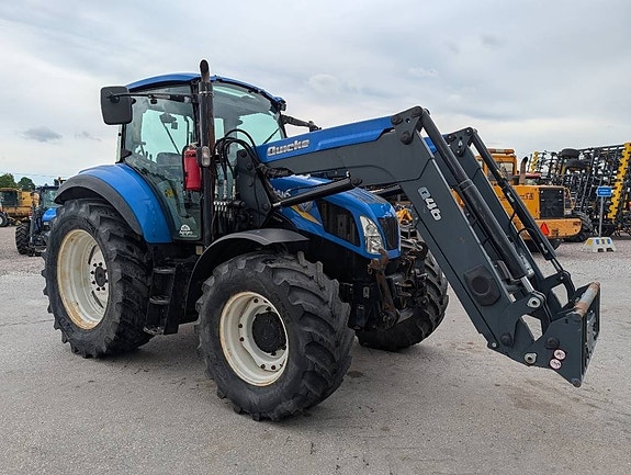 New Holland T 5.115 EC 2 of 5