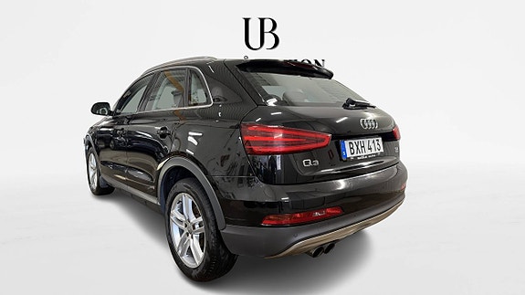 Audi Q3 4 of 4