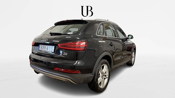 Audi Q3 3 of 4