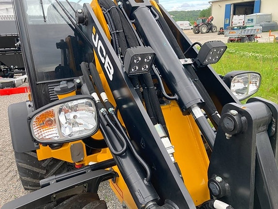 JCB 403 5 of 5