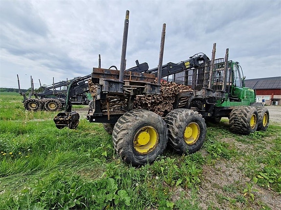 John Deere 1910G 10 of 23