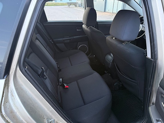 Mazda 3 24 of 26