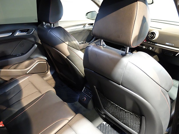 Audi S3 5 of 5