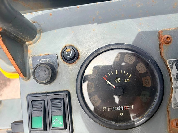 Wacker Neuson DT15 11 of 12