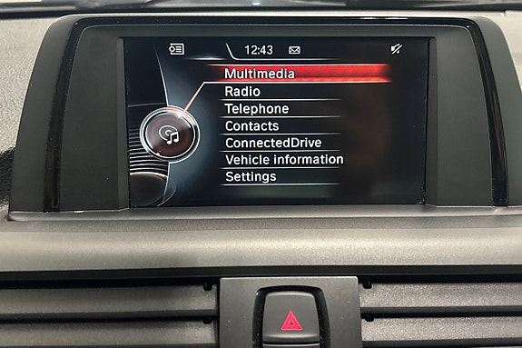 BMW 118d 13 of 17