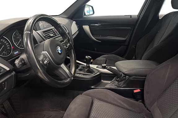 BMW 118d 12 of 17