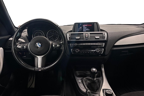 BMW 118d 8 of 17