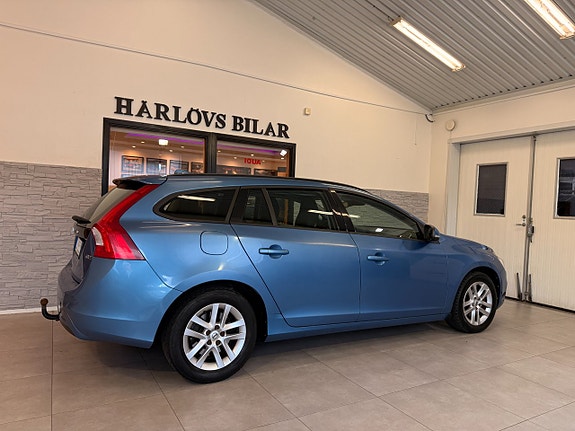 Volvo V60 6 of 18