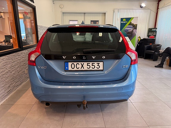 Volvo V60 18 of 18