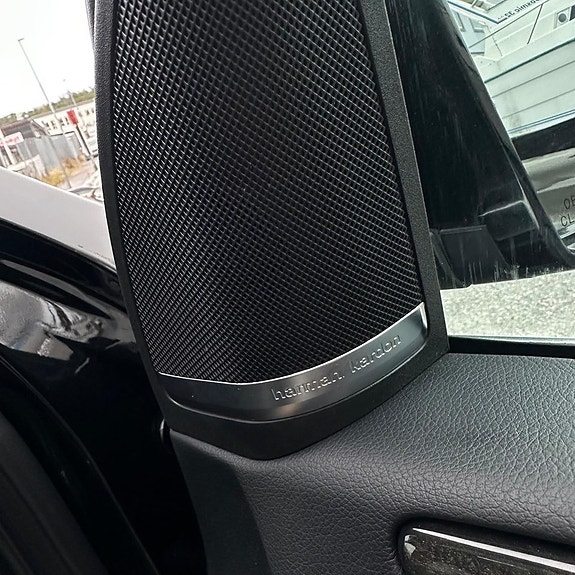 Mercedes-Benz GL450 24 of 30