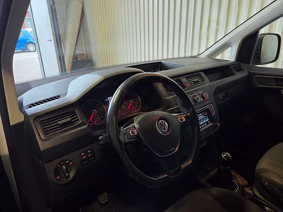 Volkswagen Caddy 3 of 5
