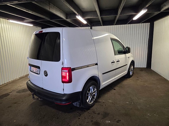 Volkswagen Caddy 2 of 5