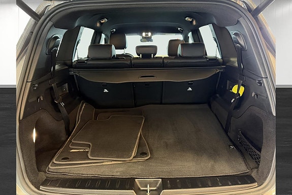 Mercedes-Benz GLB250+ 23 of 25