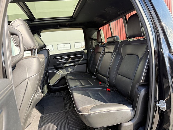 Dodge RAM 1500 25 of 26