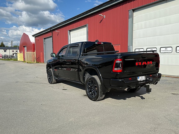 Dodge RAM 1500 13 of 26