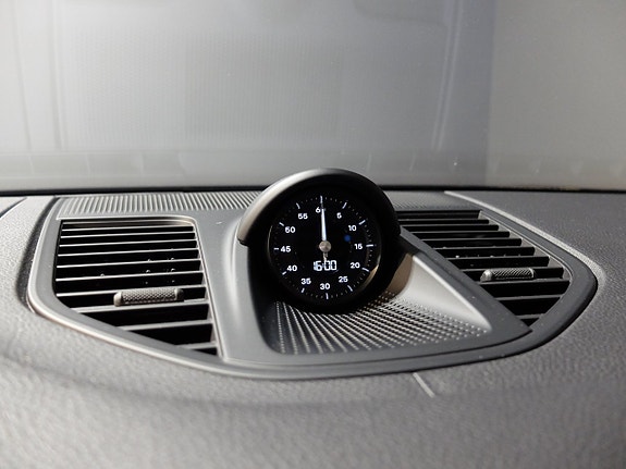 Porsche Panamera 4S 10 of 11