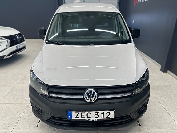 Volkswagen Caddy Maxi 3 of 5