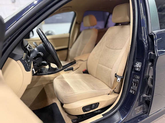 BMW 318d 8 of 10