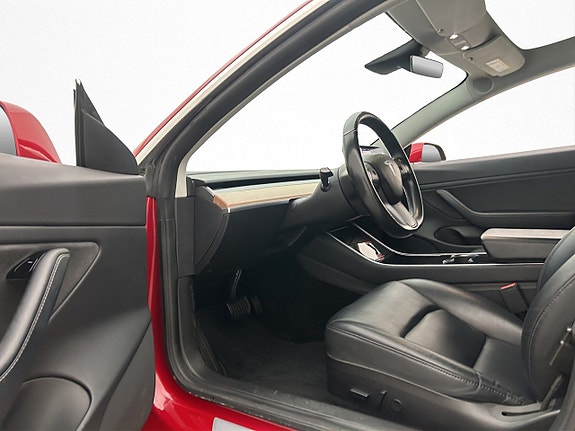 Tesla Model 3 10 of 30