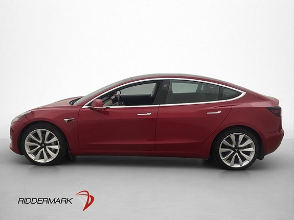 Tesla Model 3 5 of 5