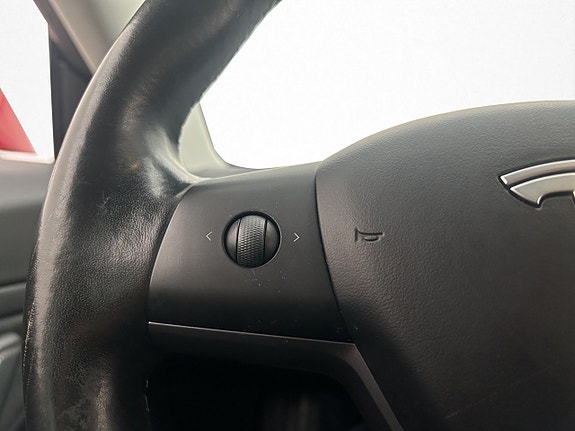 Tesla Model 3 15 of 30