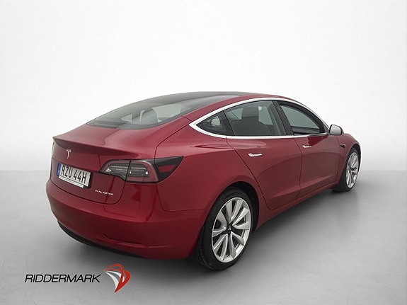 Tesla Model 3 9 of 30