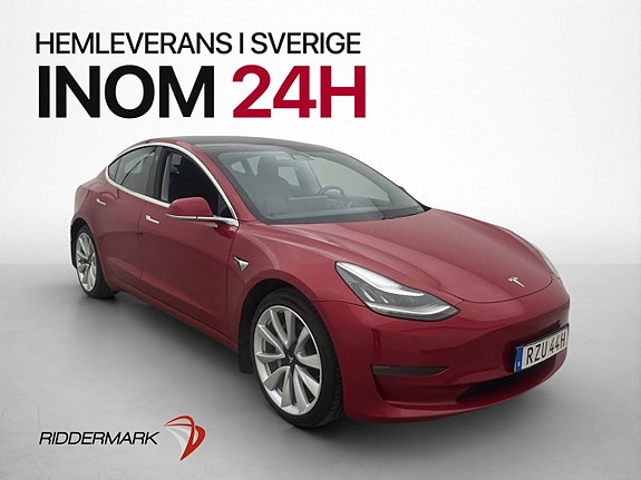 Tesla Model 3 4 of 5