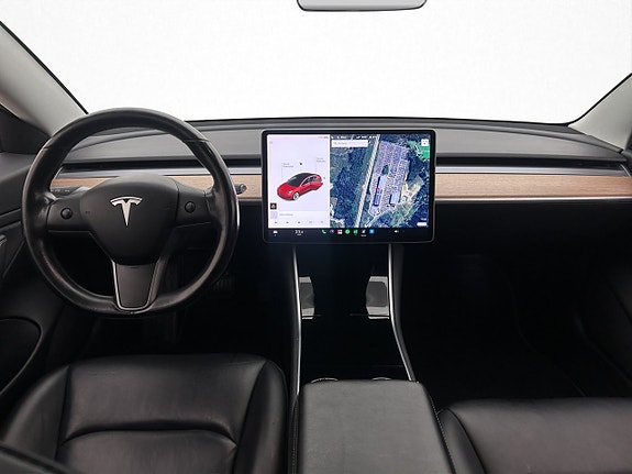 Tesla Model 3 11 of 30