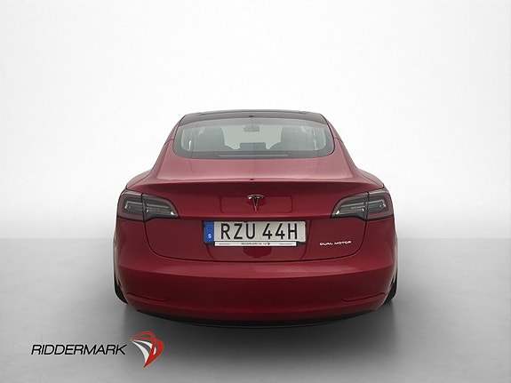 Tesla Model 3 8 of 30