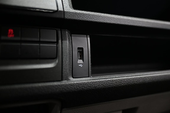 Volkswagen Transporter 20 of 28