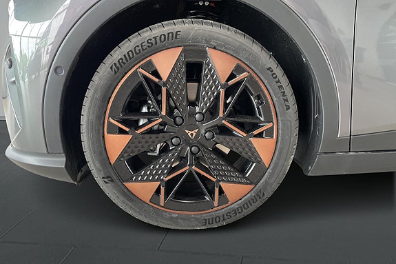 Cupra Raval 29 of 29