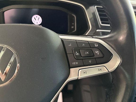 Volkswagen Tiguan 10 of 12