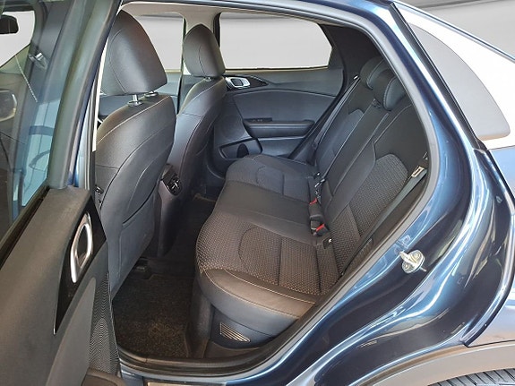 Kia XCeed 13 of 16