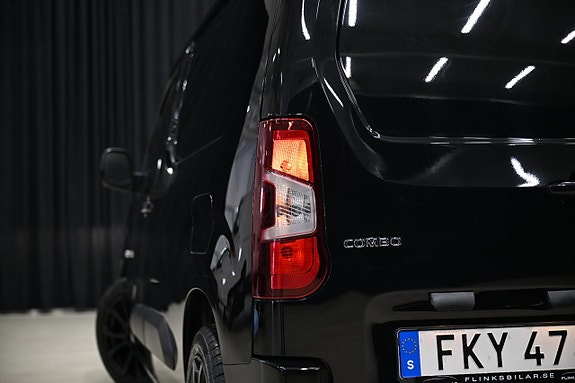 Opel Combo 10 of 29