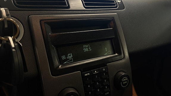 Volvo S40 15 of 19
